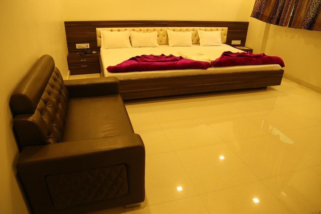 Kingsway Hotel And Restaurant Ajmer Dargah 350 Meter Exterior foto